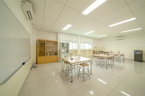 KDF/HF Juanda Depok- Laboratory
